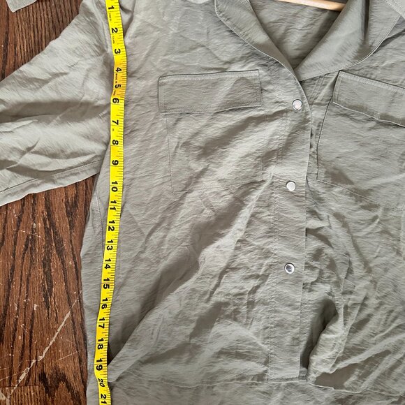 Soft Utility Long-Sleeve Blouse - light sea fern (light olive green) - Picture 4 of 5